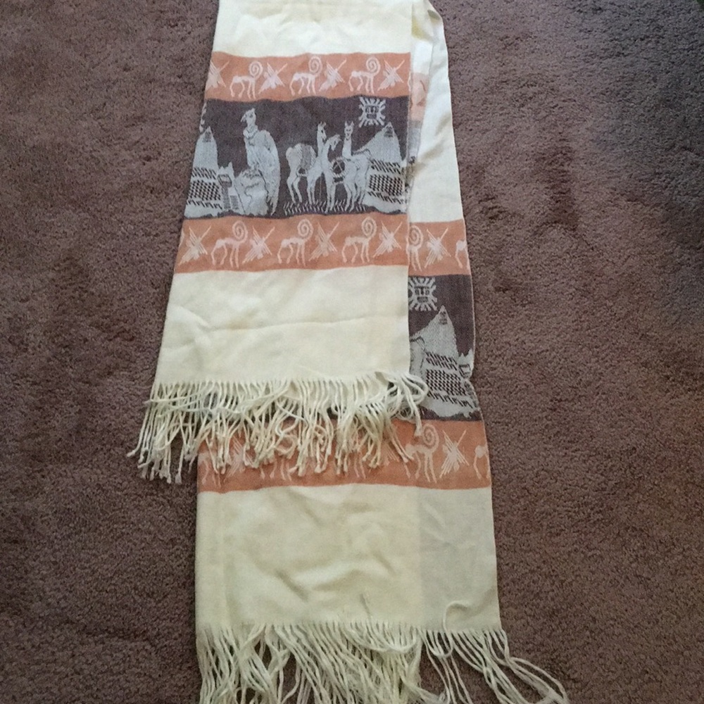 Cream hat and scarf